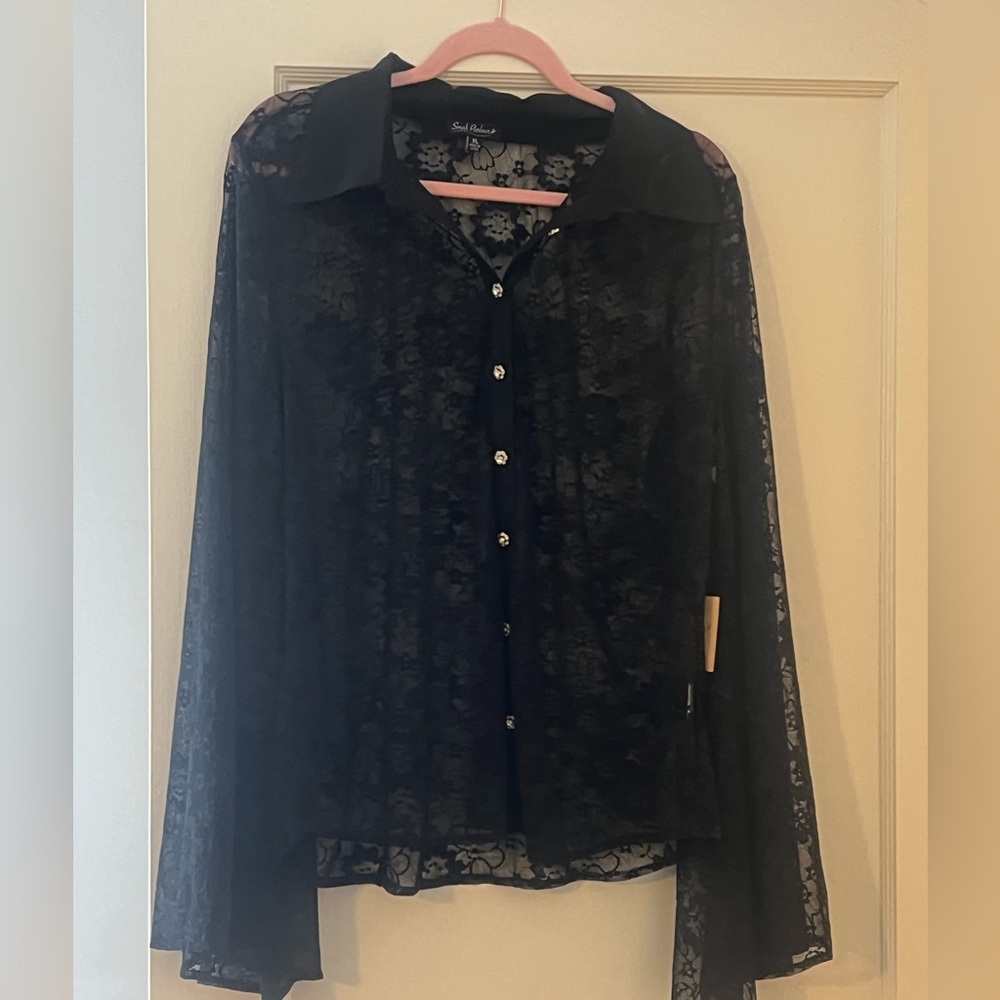 NWT lace top